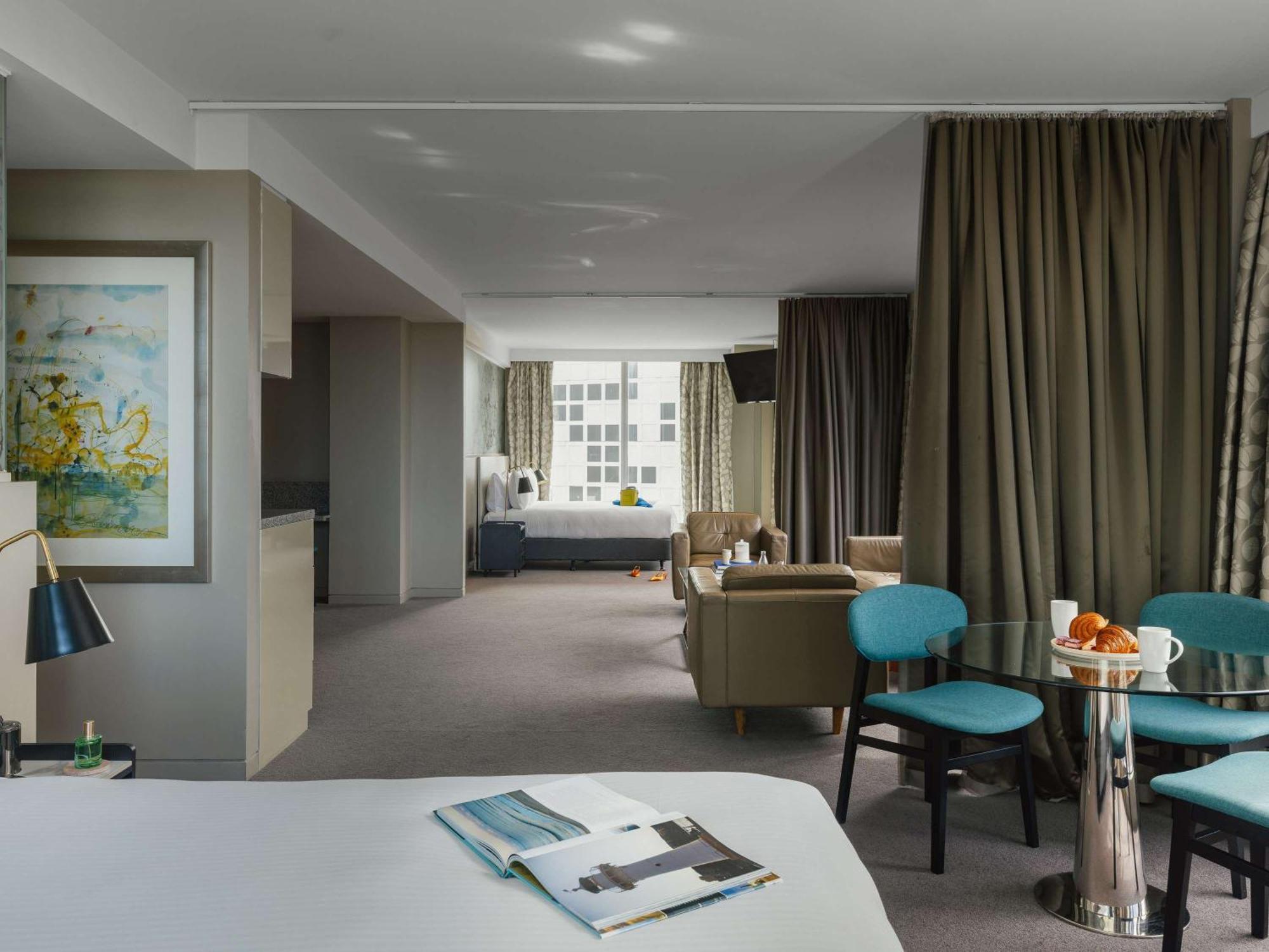 فندق آرت سيريز - ذا أولسن ملبورن المظهر الخارجي الصورة A suite at the hotel